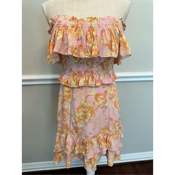 ASTR FLORAL RUFFLE DRESS SIZE SMALL - Picture 5 of 8